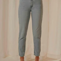 A 94 High Slim Jean -Billie