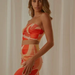 Dancing At Midnight Bustier Top - Flaming -Outfityo Sales 0f794202c6004e75be1188ac690e28af scaled