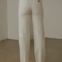 A 94' High Straight Jean - Stone White -Outfityo Sales 15ee1237c4e340ac9bc4ad77539f137d scaled
