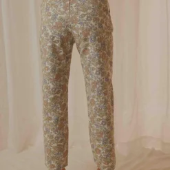 California Pant - Flower Power -Outfityo Sales 1aa578acc4e74bdb9dba6faf2e116200 scaled