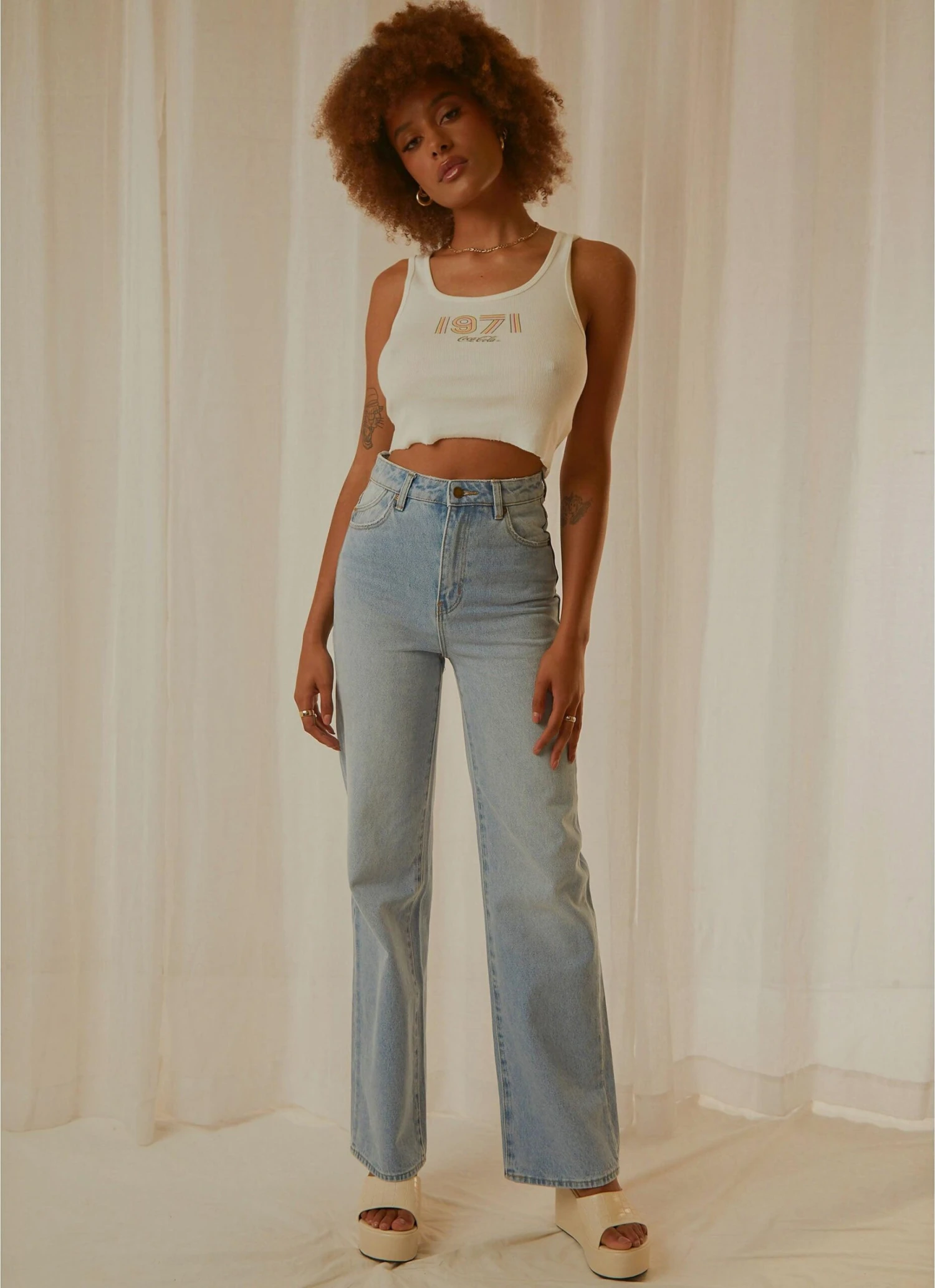 Heidi Jean - Old Stone 3 Heidi Jean - Old Stone - Image 3