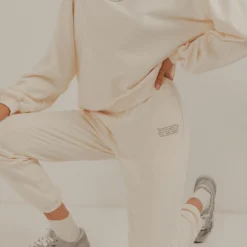 Holiday House Sweatpant - Coconut Milk