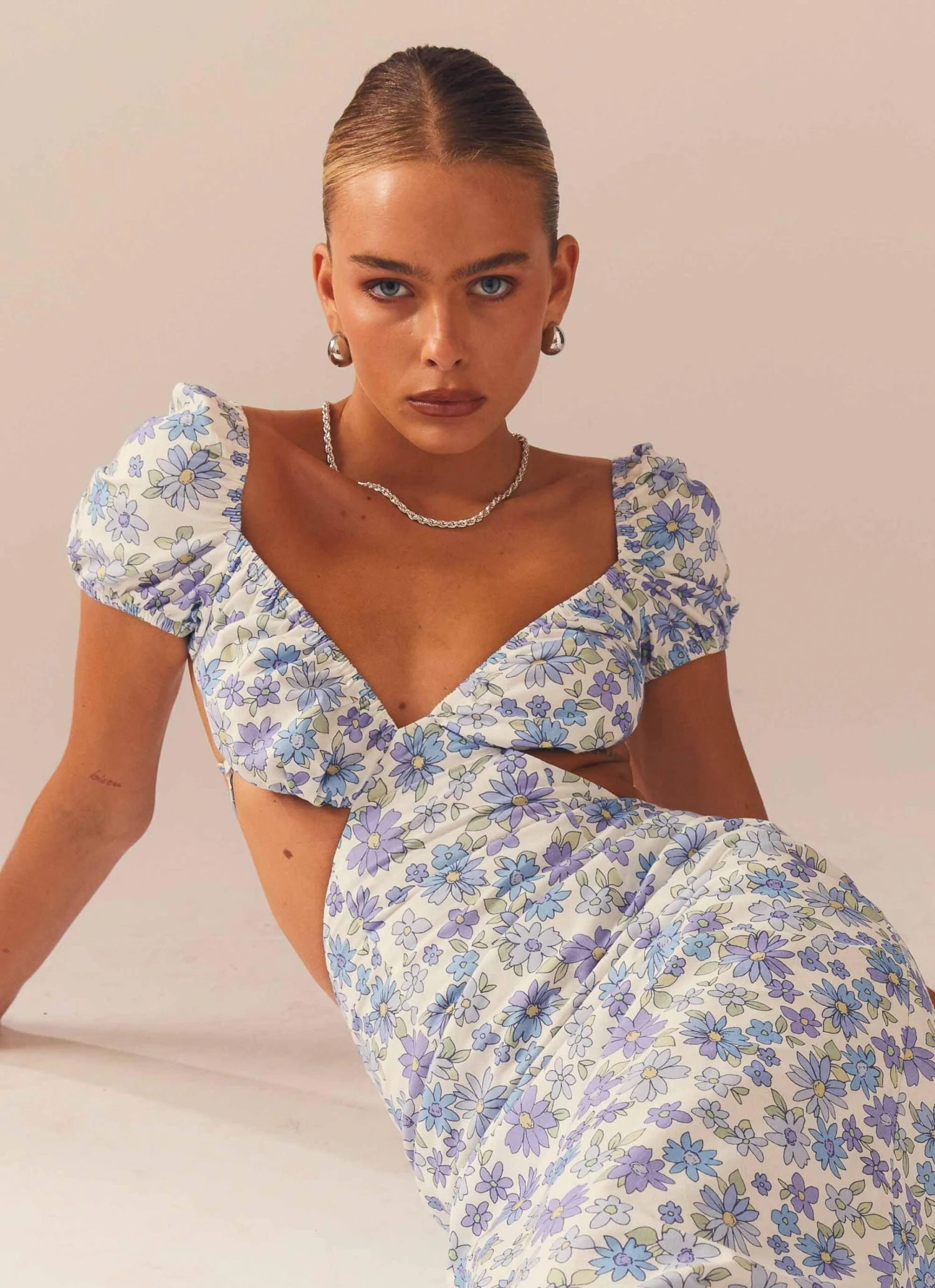 Secret Garden Maxi Dress - Daisy Chain 6 Secret Garden Maxi Dress - Daisy Chain - Image 6