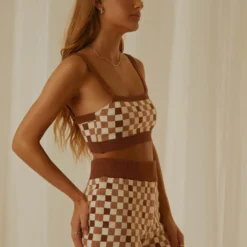 Remix It Knit Crop - Choc Check -Outfityo Sales 40ec54ae8b0f4ae79398908b4b5be128 scaled