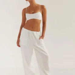 Atelier Crop Top - Porcelain -Outfityo Sales 444804ba29f1448aa9fe044a5a0d45f3 scaled