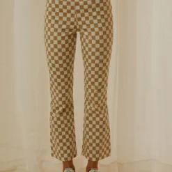 Runway Show Pants - Beige -Outfityo Sales 4dea5e7efddd4dd48656db22ddf9a3d2 scaled