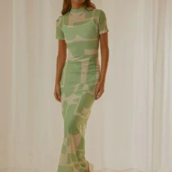 Remix Mesh Maxi Dress - Lime Green Geo -Outfityo Sales 5b66f15d38664a69af51d7780ec70750 scaled