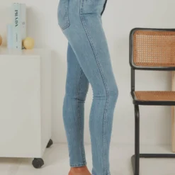 Wrangler Hi Pins Jean - Jupiter 8 Wrangler Hi Pins Jean - Jupiter -Outfityo Sales 5bdb6d382e664e6797984bbd62083d69 scaled