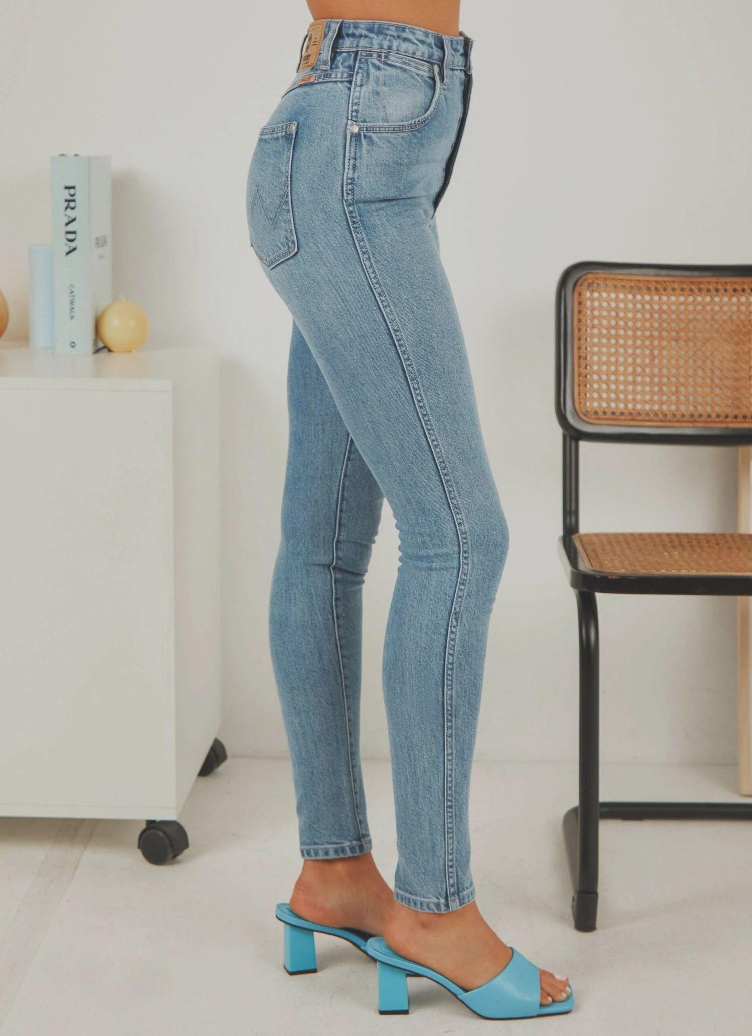 Wrangler Hi Pins Jean - Jupiter 4 Wrangler Hi Pins Jean - Jupiter - Image 4