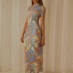 Into The City Mesh Maxi Dress - Retro Swirl -Outfityo Sales 5e0dc02f1c904abf811987c6e9d411db scaled