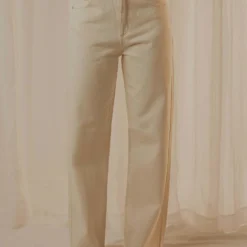 A Slouch Jean - Stone White -Outfityo Sales 5fc6402d0ed34f96b63648432089c886 scaled