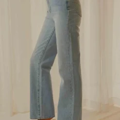 Heidi Jean - Old Stone 9 Heidi Jean - Old Stone -Outfityo Sales 682491e80319484bae0e24488068eae0 scaled