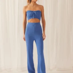 Into The Deep Knit Crop - Sky Blue -Outfityo Sales 6b466d5ea16e4c68a2c122a0dda51601