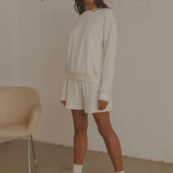 The Essential Crew - Coconut Milk -Outfityo Sales 70fe63114df14b4982fa8a3ff445cc2d