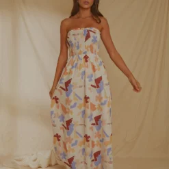 Holiday Sun Maxi Dress - Abstract Resort -Outfityo Sales 7ac29fe3f2ac4a8f823d1643a4124383 scaled