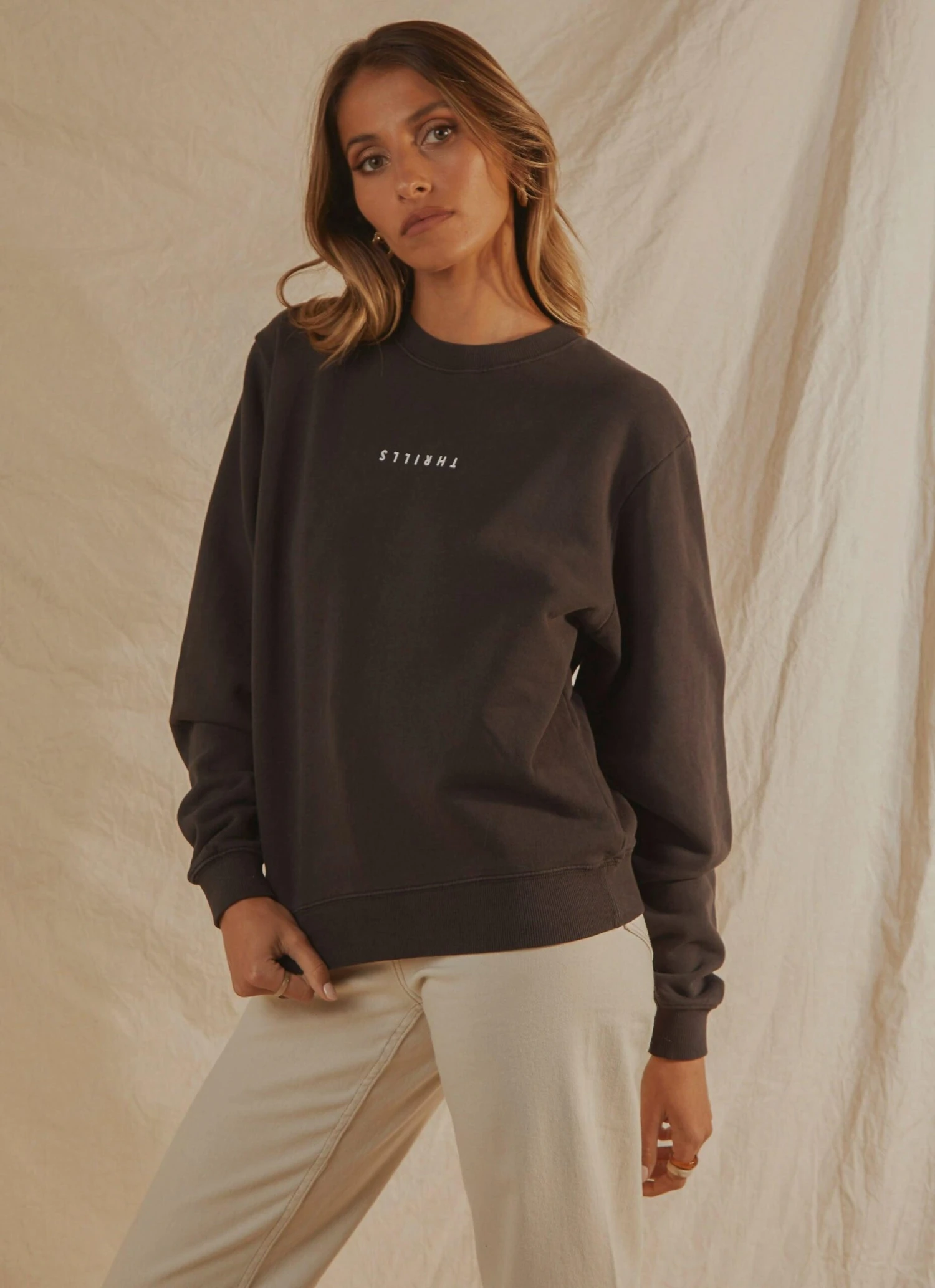 Minimal Thrills Crew - Heritage Black