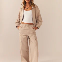 Mountain Trail Cargo Pant - Mushroom Grey