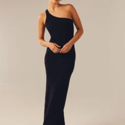 Twin Flame Knit Maxi Dress - Black -Outfityo Sales Peppermayo 240723 Saskia 50jpg 02446951 0438 4cae 8c88 7001a4058493 scaled