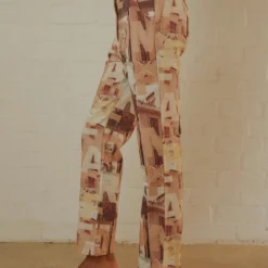 Late Nights In N.Y Pants - Neutral Film Graphic -Outfityo Sales Peppermayo Jenaya 7.2.22 P6 23 scaled