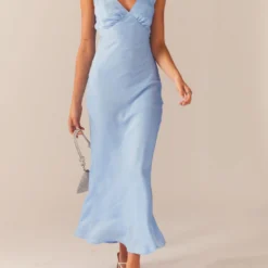 Loren Maxi Dress - Blue 8 Loren Maxi Dress - Blue -Outfityo Sales Peppermayo Kiana 1.12.22 16 scaled