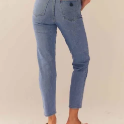 A '94 High Slim Jeans - Georgia -Outfityo Sales Peppermayo Kiana 1.12.22 90 scaled