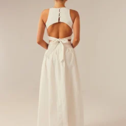 Meet Me In Majorca Maxi Dress - White 9 Meet Me In Majorca Maxi Dress - White -Outfityo Sales Peppermayo Saskia 27.06.23 27 scaled