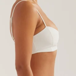 Atelier Crop Top - Porcelain -Outfityo Sales a9f820420df24e7bae77b8b2677ff57b scaled