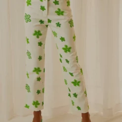 Keep Your Heart Pants - Green Wild Poppies -Outfityo Sales af99cddc12ea4a50bcc9455b44203723 scaled