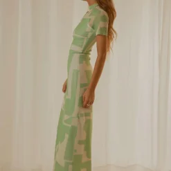 Remix Mesh Maxi Dress - Lime Green Geo -Outfityo Sales b938b9bd6f104c5c8340e882bebd304a scaled