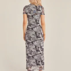 Angel Energy Maxi Dress - Riley Collage -Outfityo Sales bd90944fbbd7485b9108fc5bdd02ca42 scaled