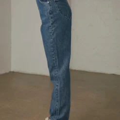 Elle Jean - 80s Stone -Outfityo Sales bf3e7fd251af41ce98e3c0391039b889 eafb0dc0 75eb 4d43 8838 3f44e042077b scaled