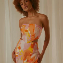 Creative Culture Linen Bustier Top - Paloma -Outfityo Sales c20188bfe94d49a18849d69214e31b05 scaled