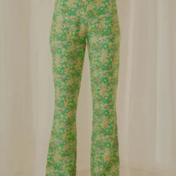 Jade Floral Bootcut Pant - Apple -Outfityo Sales c5d3dc5ec5a94f71a9496a0f063b4ccf scaled
