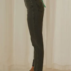 Wrangler Drew Jean - Equilibrium Fade -Outfityo Sales cb66223d7df64495946fa0fa1b4ea937 scaled