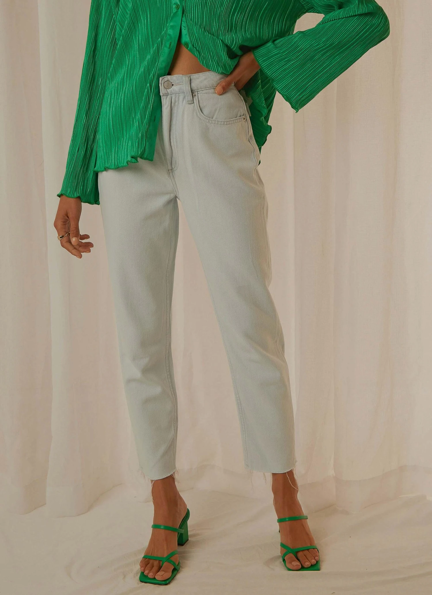 Lee High Moms Jean - Sweetest Soul 1 Lee High Moms Jean - Sweetest Soul