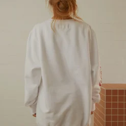 Coca Cola World Sweat - Vintage White 11 Coca Cola World Sweat - Vintage White -Outfityo Sales d751a5c5ddaa4e429c912dafd721b6bf 7f5ae8c6 b4e1 4079 b23d 1f7e9b42e9df scaled