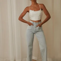 Lee Beau Jean - Paramount