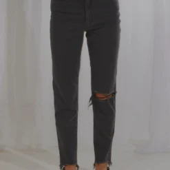 Wrangler Tyler Cropped - Deelite Black -Outfityo Sales dd383dbc525a414b9ce451a2cbec92b2 scaled