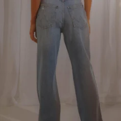 Wrangler Bella Baggy Jean - Love Song 11 Wrangler Bella Baggy Jean - Love Song -Outfityo Sales df941fff8e23464084e30c9f16003112 scaled