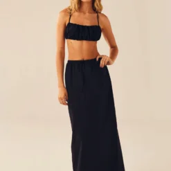 Made For Vacation Crop Top - Black -Outfityo Sales e0fca123c32f421c92dfef83b089fd68 scaled