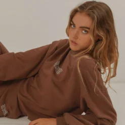 Holiday House Crewneck - Choc Brown -Outfityo Sales e638e68a174b46a8b7a14a511ceb7598 scaled