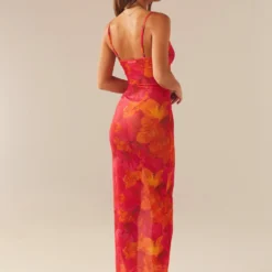Love On The Run Maxi Dress - Floral Sun -Outfityo Sales f6f2eef130cc45e0ba4586ff42c04597 scaled
