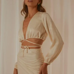 Soleil Tie Top - Ivory -Outfityo Sales f7666d585b5947dfb474c76e10a2e52e scaled