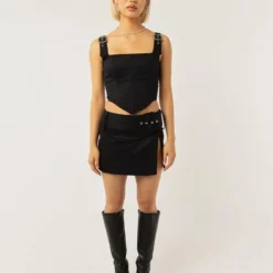 Surrender Bustier - Black -Outfityo Sales fa816d9d2f5049d6a320fd2d58c4b242