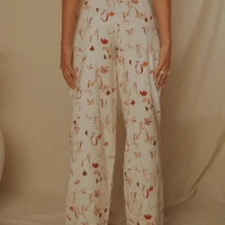 Isola Linen Pants - Safari 13 Isola Linen Pants - Safari -Outfityo Sales ffc6738fd6d34ad08ee6055d3abce205 scaled