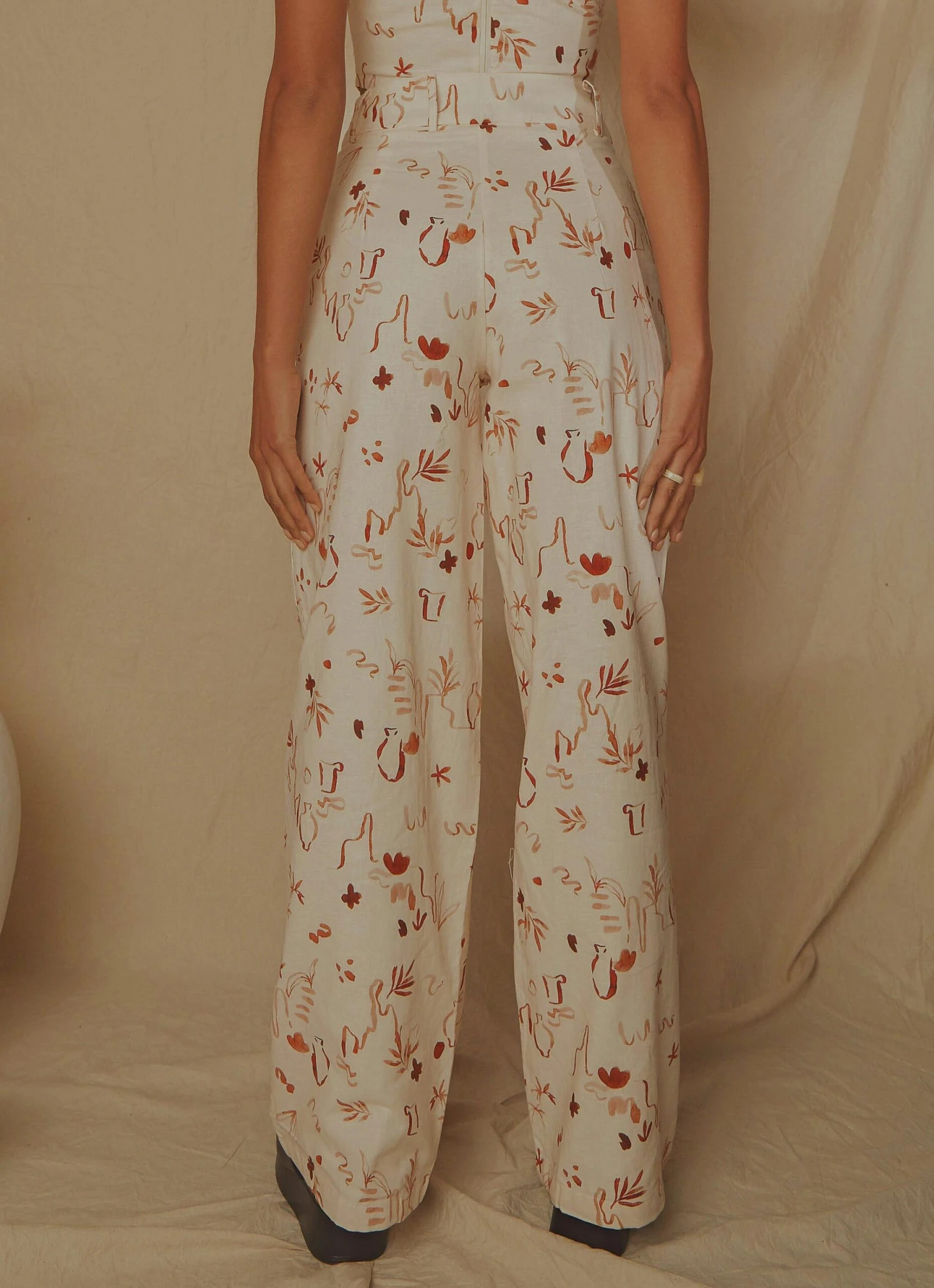 Isola Linen Pants - Safari 6 Isola Linen Pants - Safari - Image 6